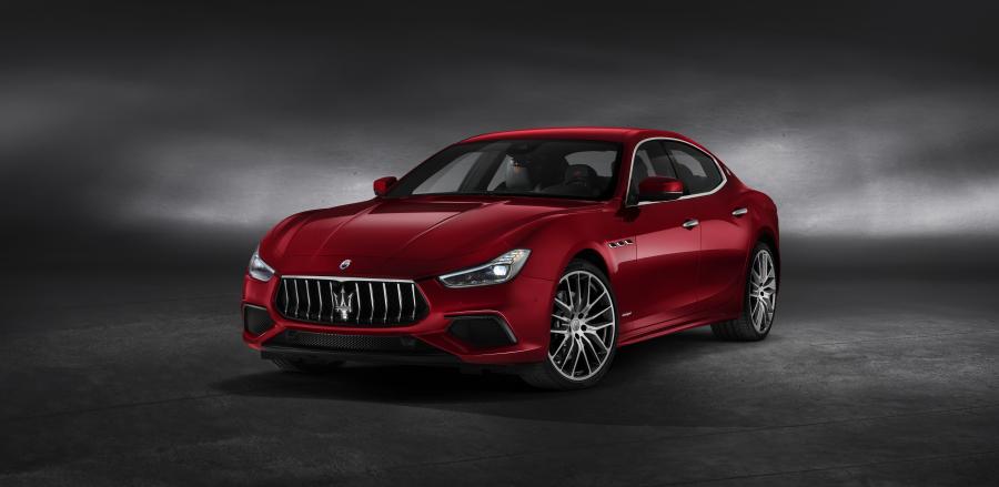  Maserati Ghibli S Q4 GranSport 2017 года  (фото 22 из 48)